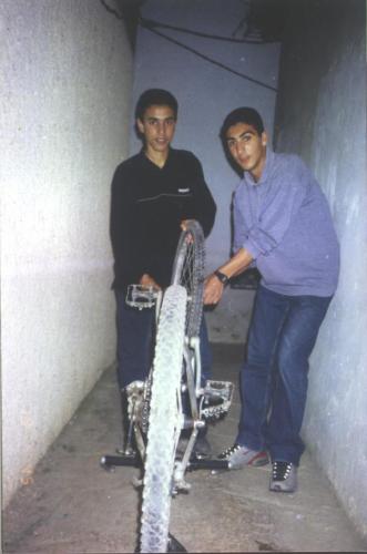rimas_hasni@hotmail.fr